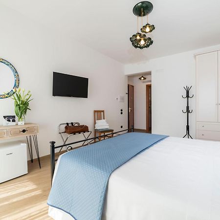 B&B Palazzo Pinto 2 В'єтрі Екстер'єр фото