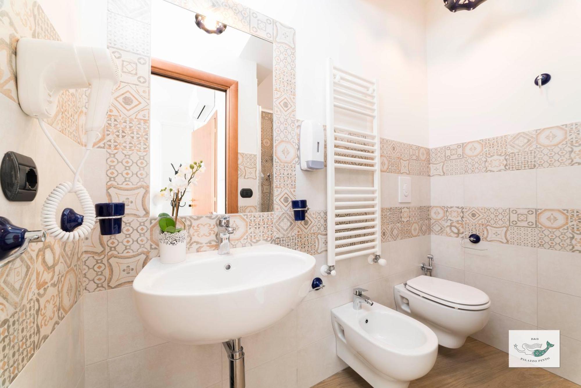 B&B Palazzo Pinto 2 В'єтрі Екстер'єр фото