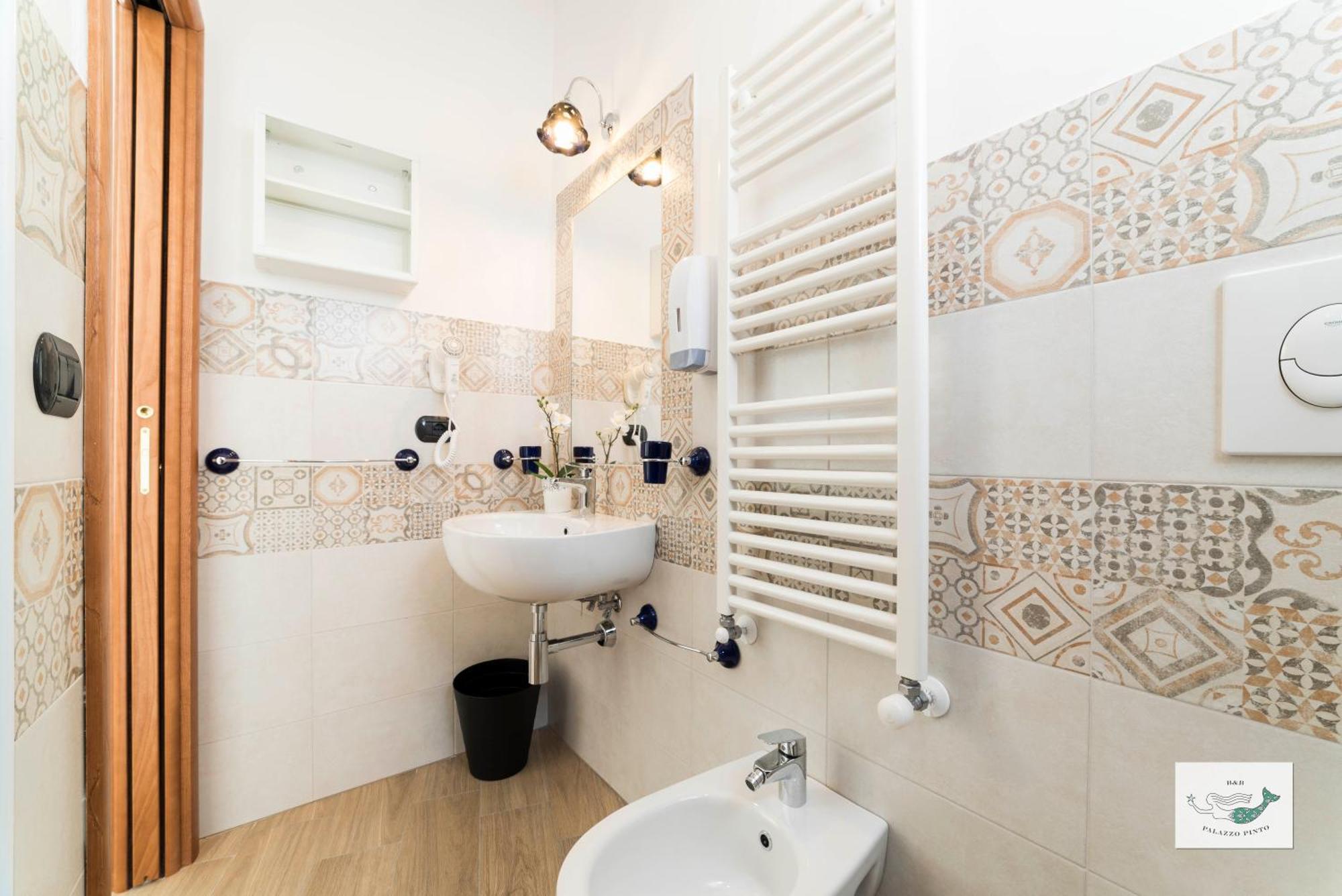 B&B Palazzo Pinto 2 В'єтрі Екстер'єр фото
