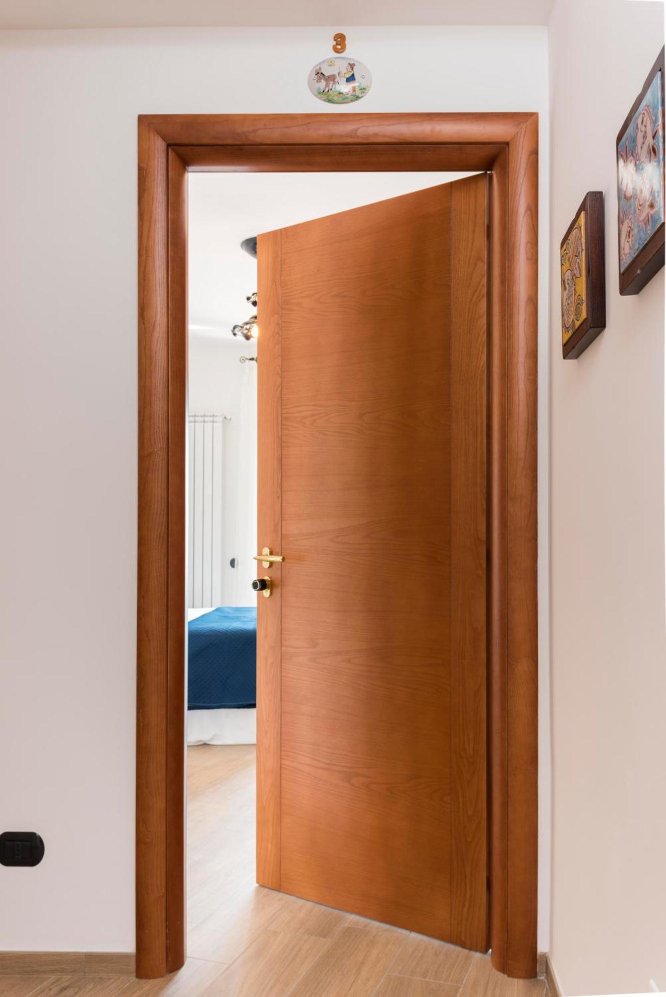 B&B Palazzo Pinto 2 В'єтрі Екстер'єр фото