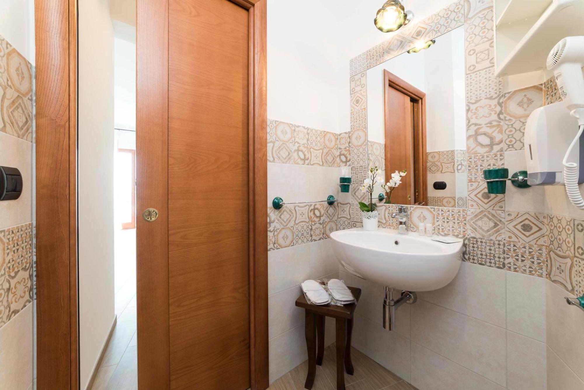 B&B Palazzo Pinto 2 В'єтрі Екстер'єр фото