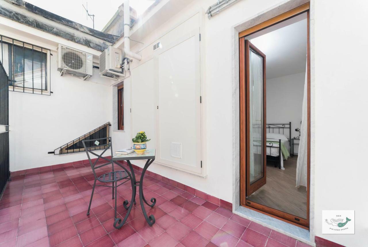B&B Palazzo Pinto 2 В'єтрі Екстер'єр фото