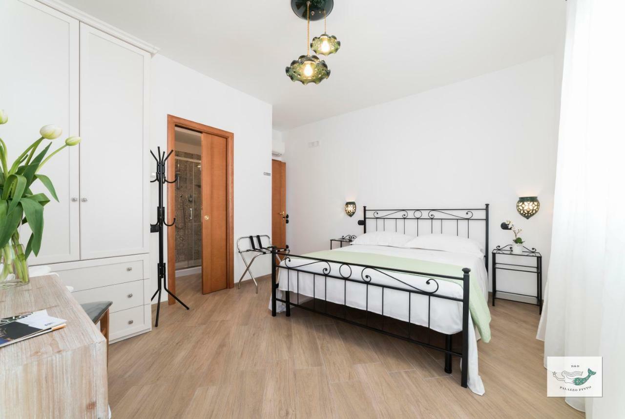B&B Palazzo Pinto 2 В'єтрі Екстер'єр фото